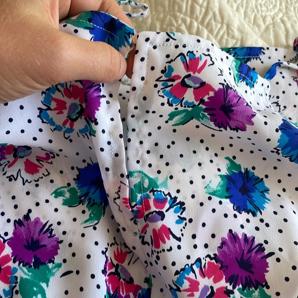 Floral polka dot silky romper medium - Picture 4 of 6